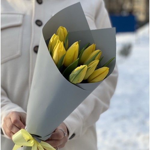 Букет тюльпанів Сонячна весна 9 шт.